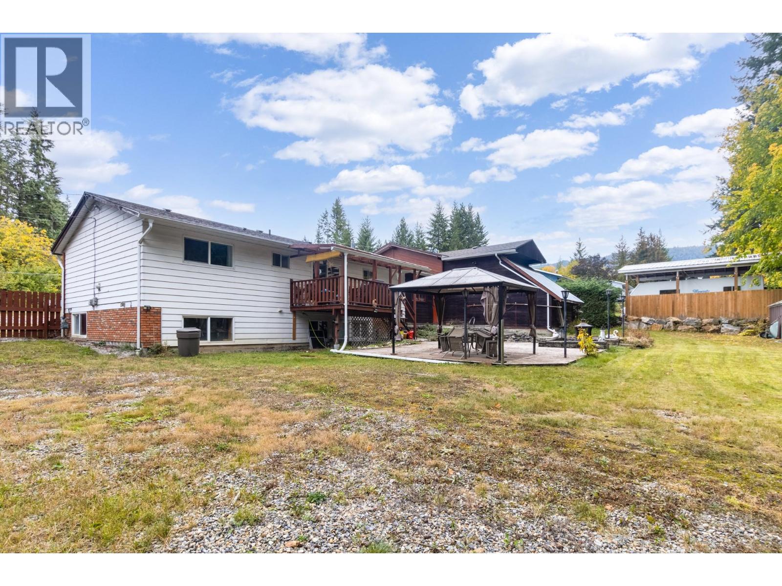 3380 28 Avenue Northeast, Salmon Arm