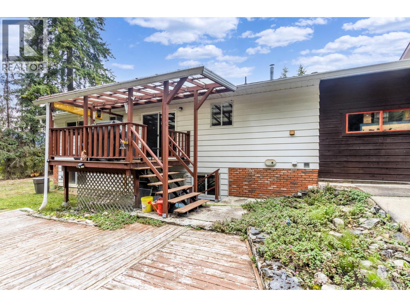 3380 28 Avenue Northeast, Salmon Arm
