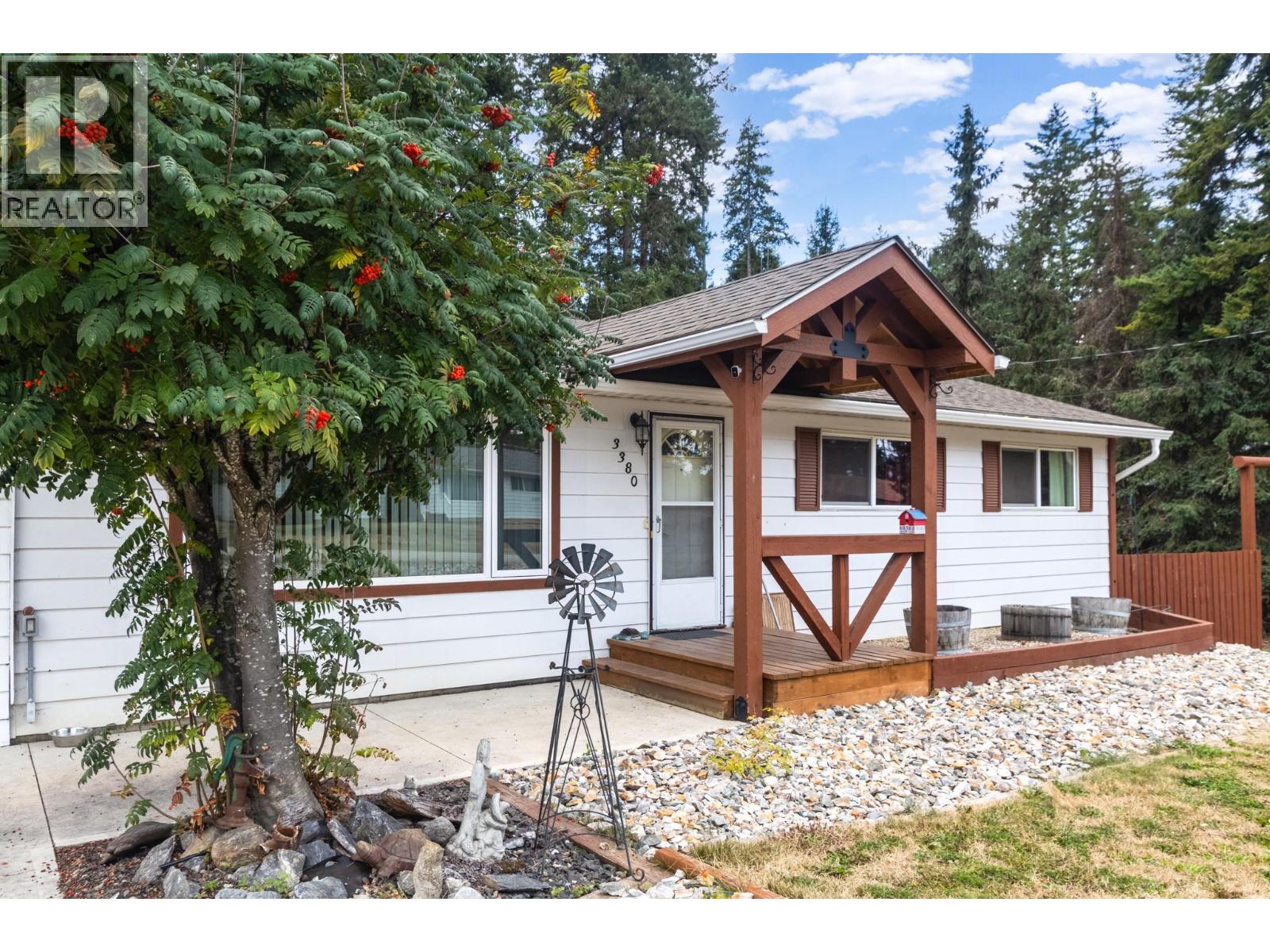 3380 28 Avenue Northeast, Salmon Arm