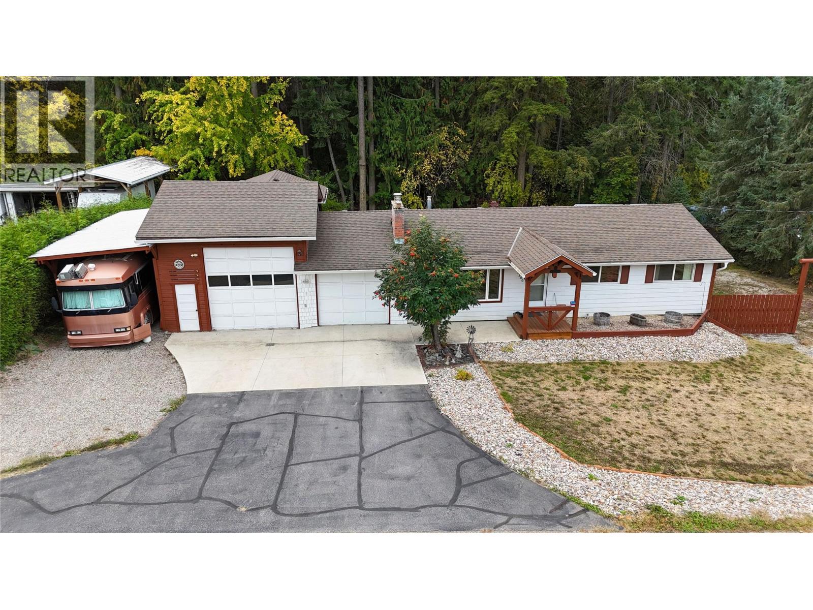 3380 28 Avenue Northeast, Salmon Arm