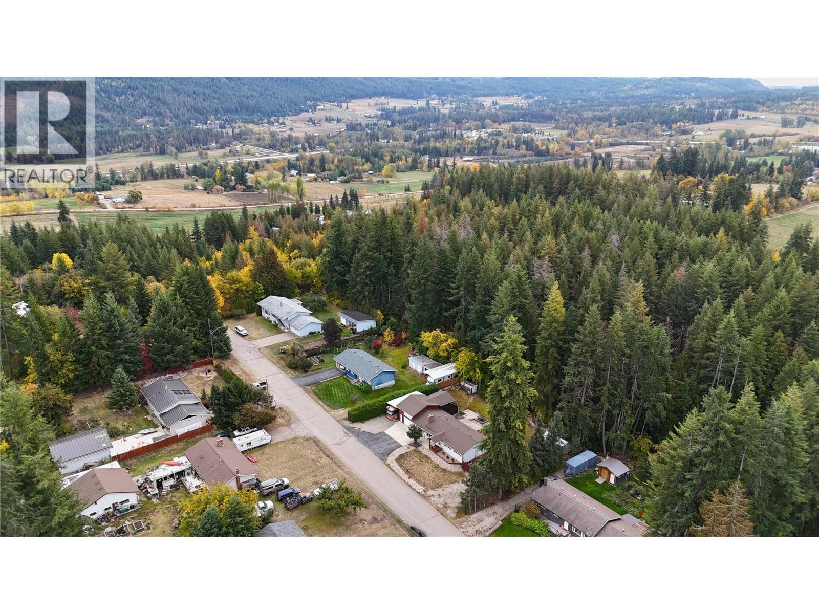 3380 28 Avenue Northeast, Salmon Arm