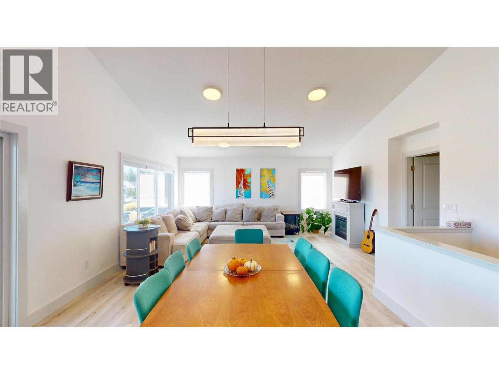 365 Legacy Lookout, Cranbrook