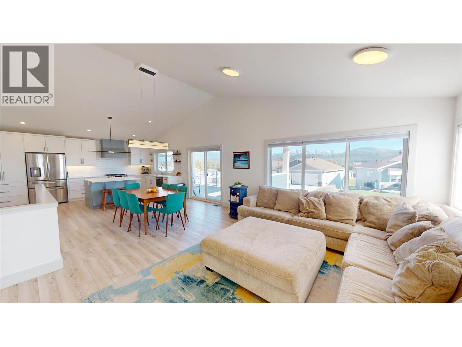 365 Legacy Lookout, Cranbrook