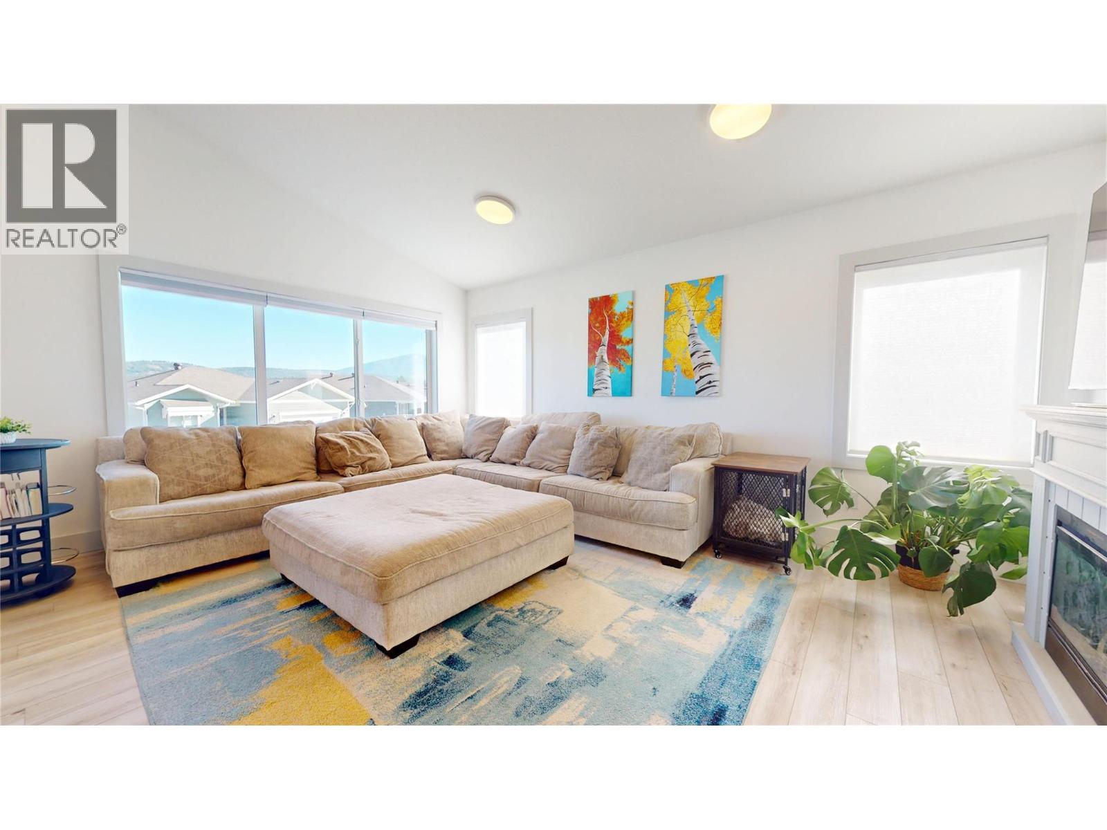 365 Legacy Lookout, Cranbrook