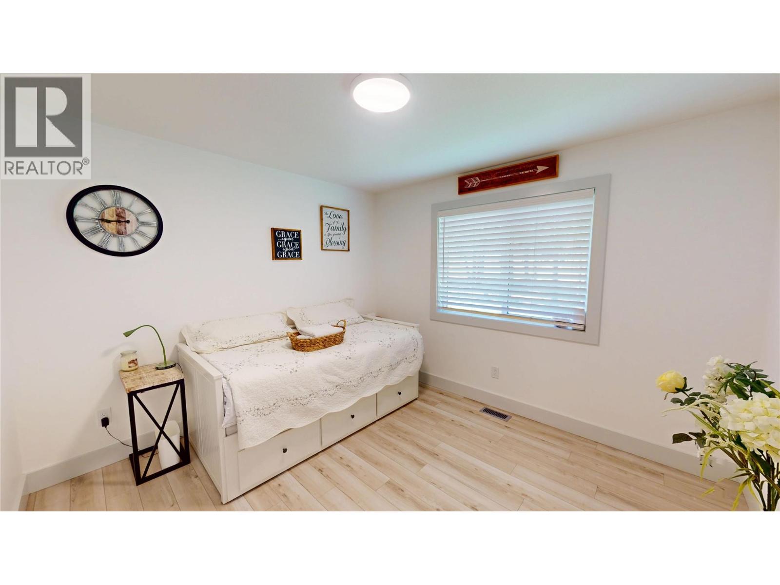 365 Legacy Lookout, Cranbrook