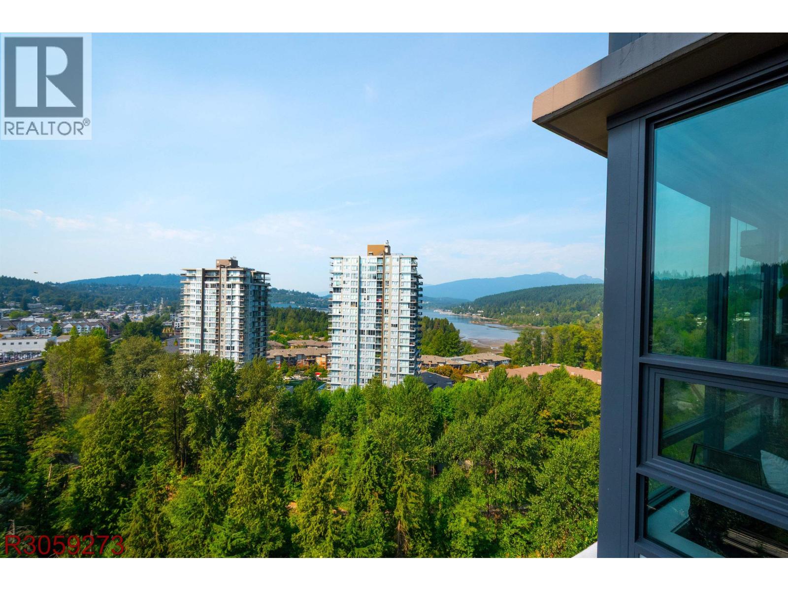 1902 301 CAPILANO ROAD, Port Moody