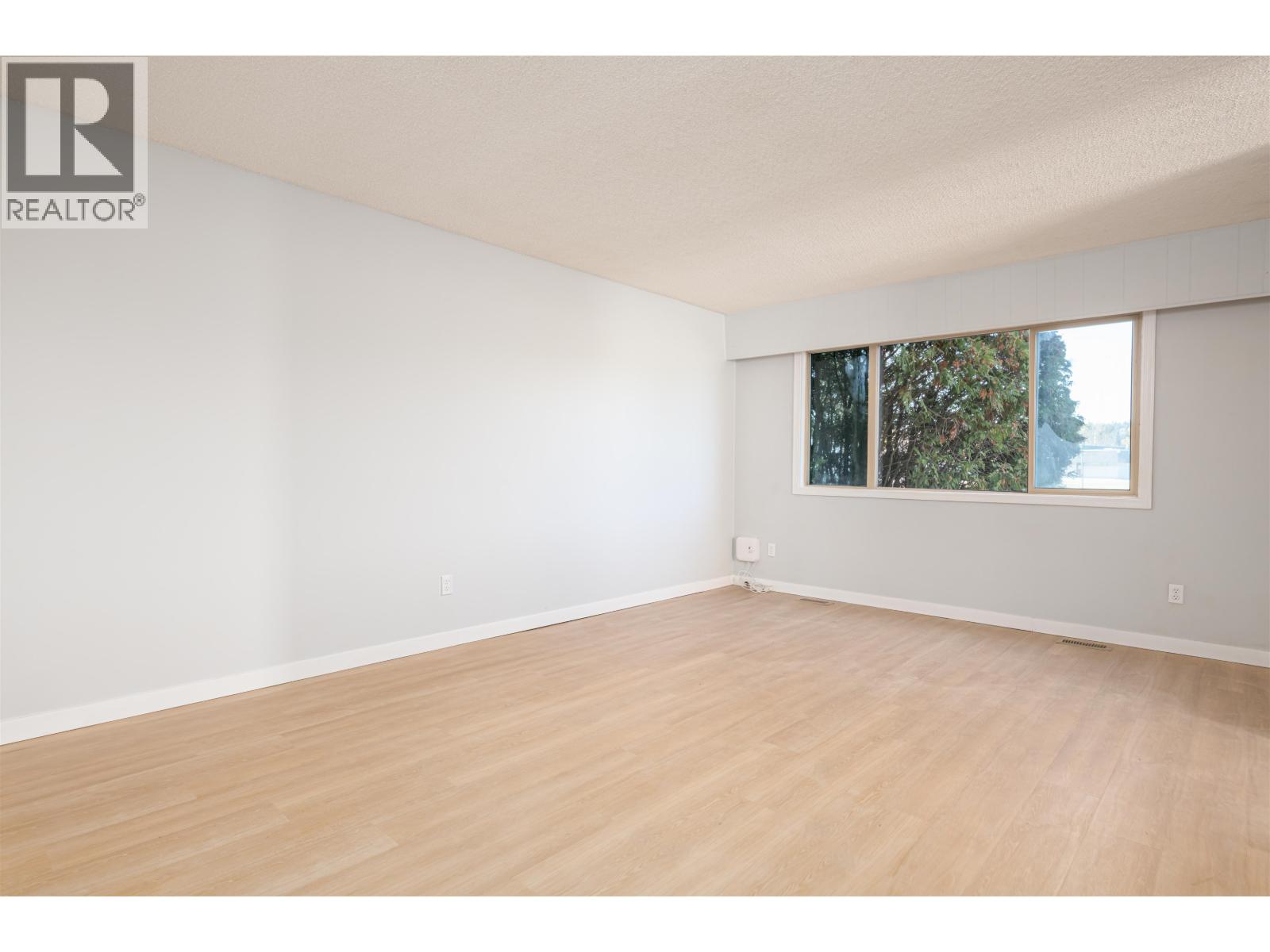 7816 LOYOLA DRIVE, Prince George