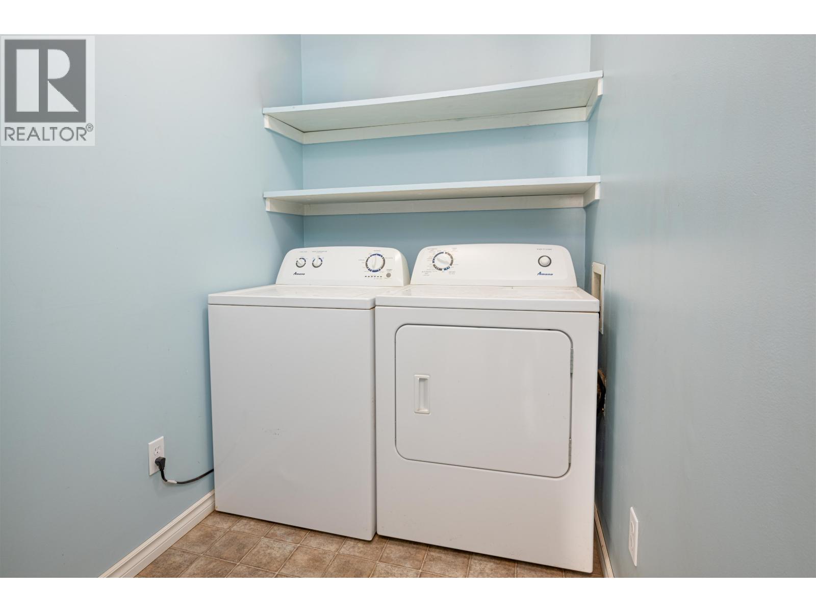 7816 LOYOLA DRIVE, Prince George