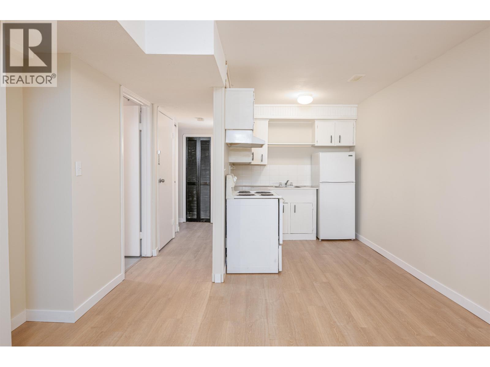 7816 LOYOLA DRIVE, Prince George
