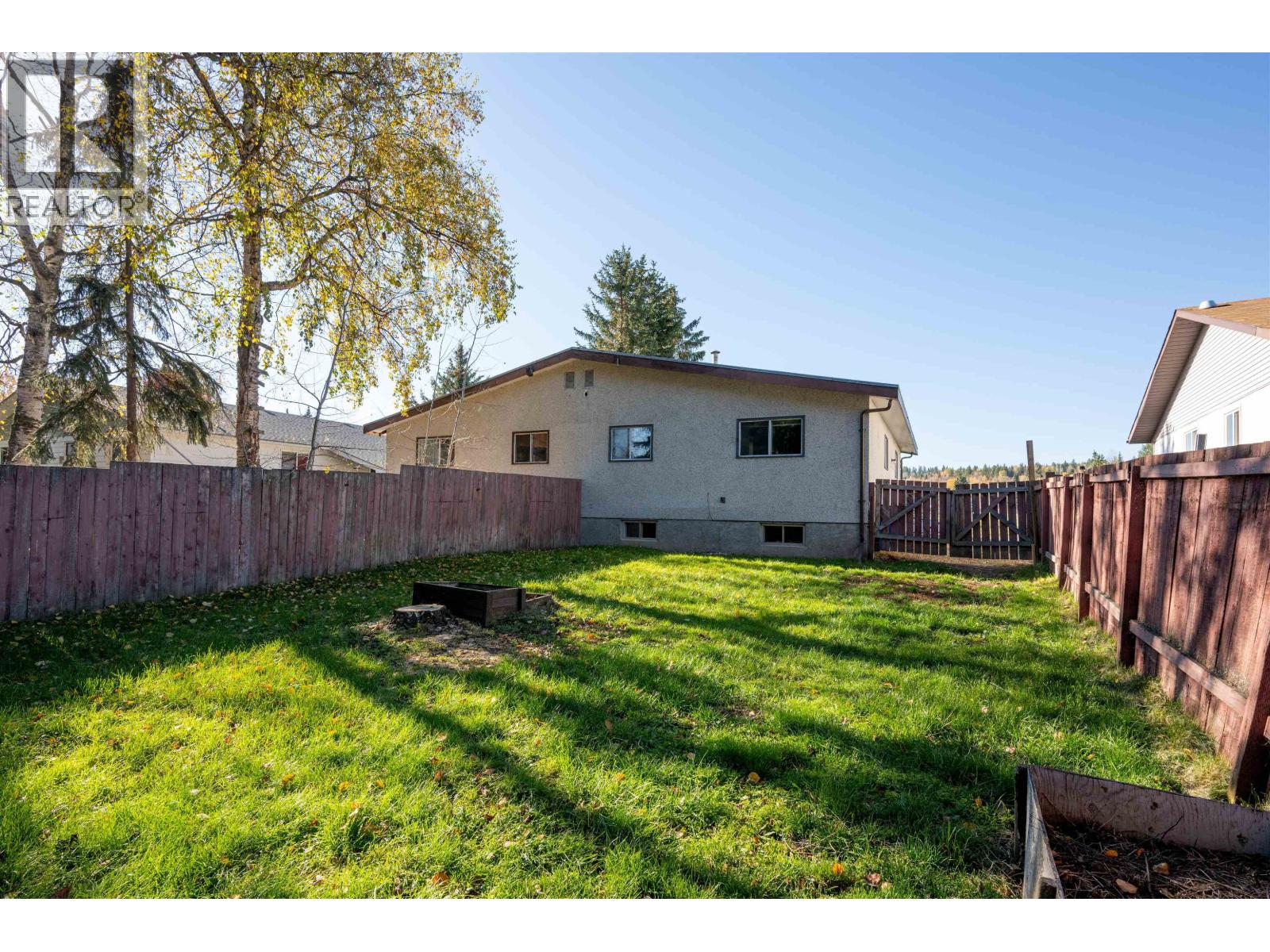 7816 LOYOLA DRIVE, Prince George