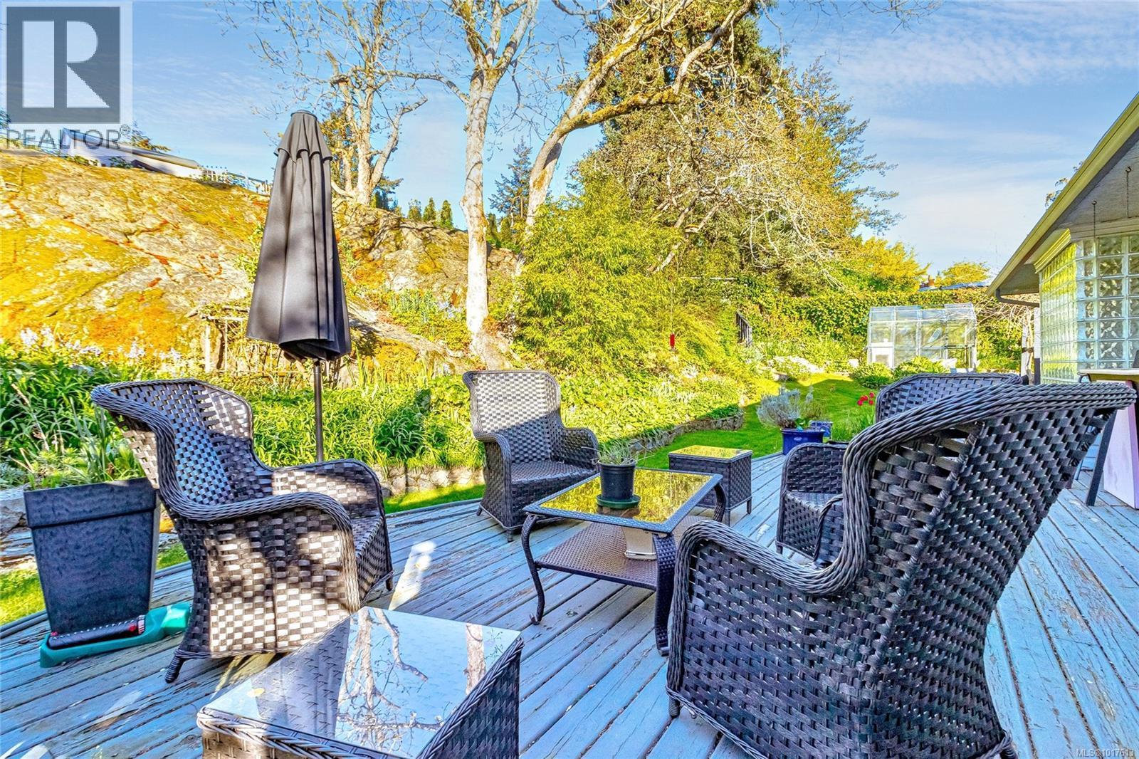  886 Cunningham Road, Esquimalt