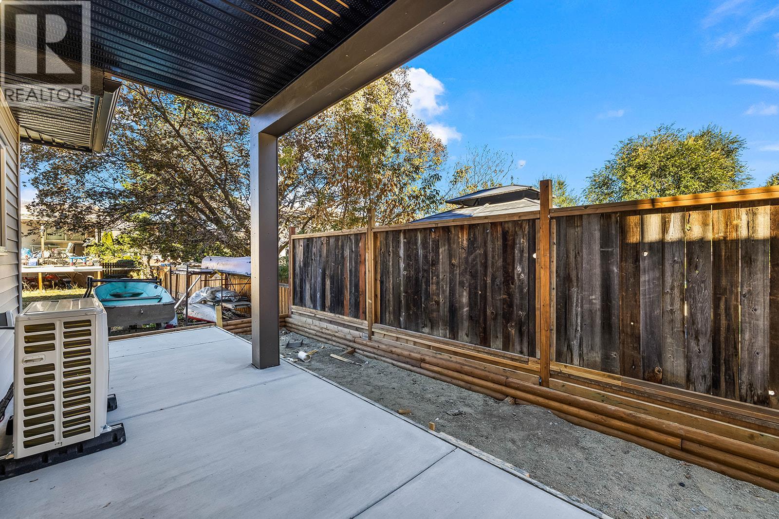  2709 Hewl Road, West Kelowna