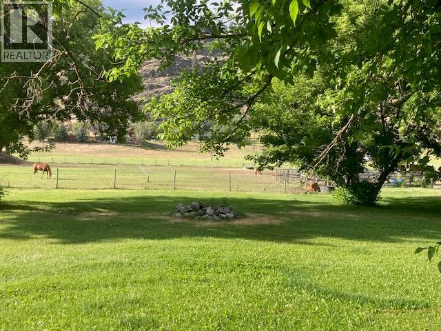 937 Thirteenth Avenue, Midway