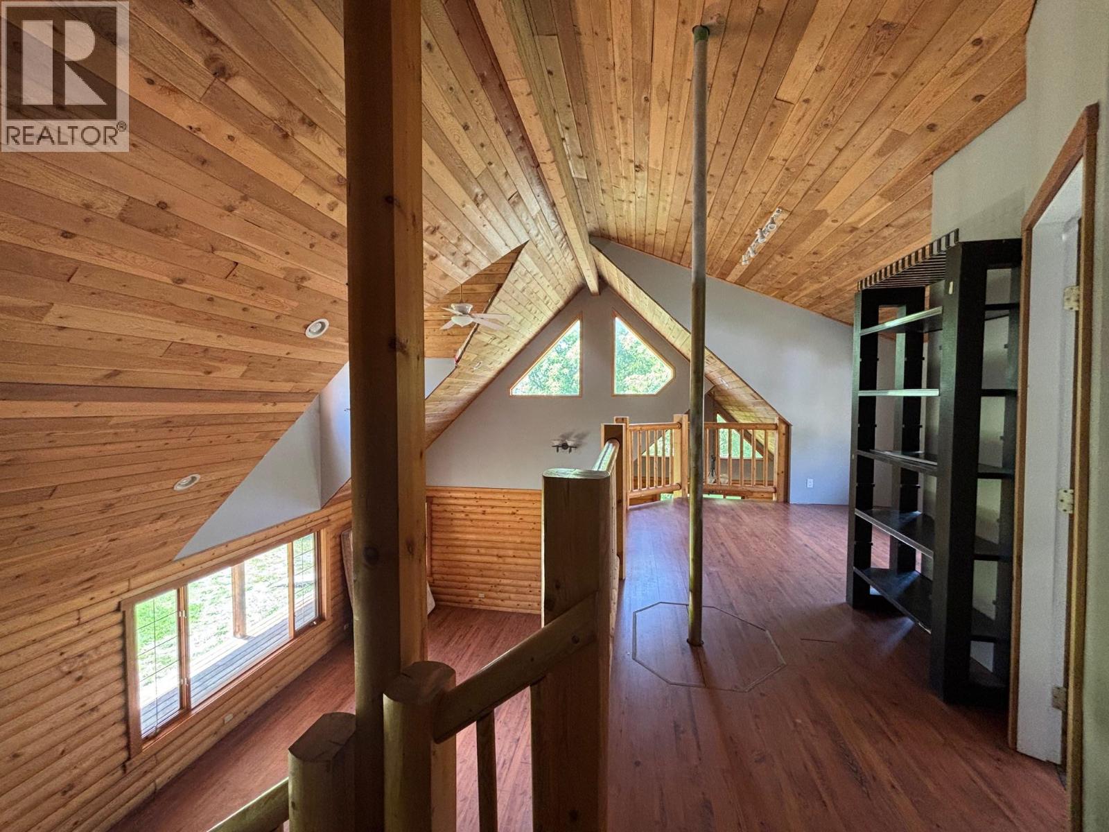 937 Thirteenth Avenue, Midway