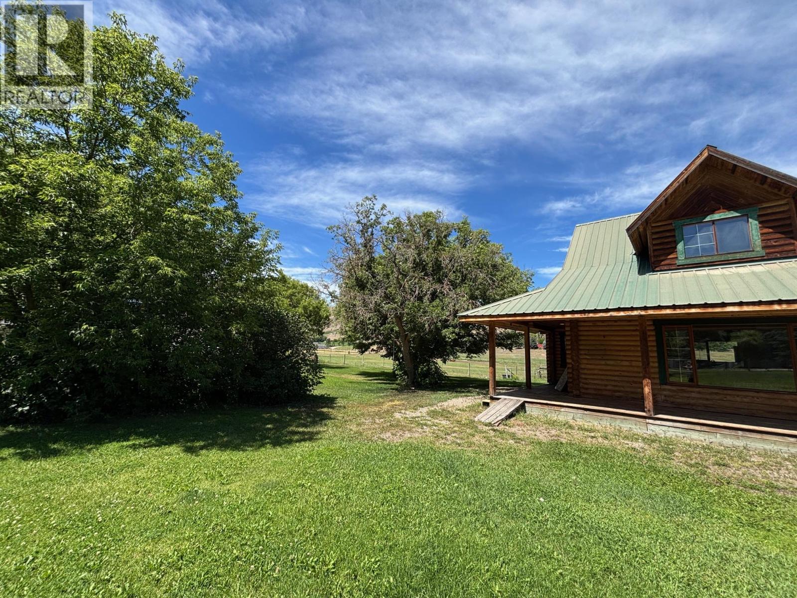 937 Thirteenth Avenue, Midway