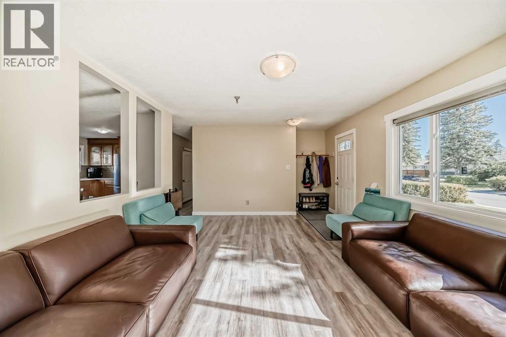 Single Family House Bungalow for Sale in  Valentine Crescent SE Penbrooke Meadows Calgary 