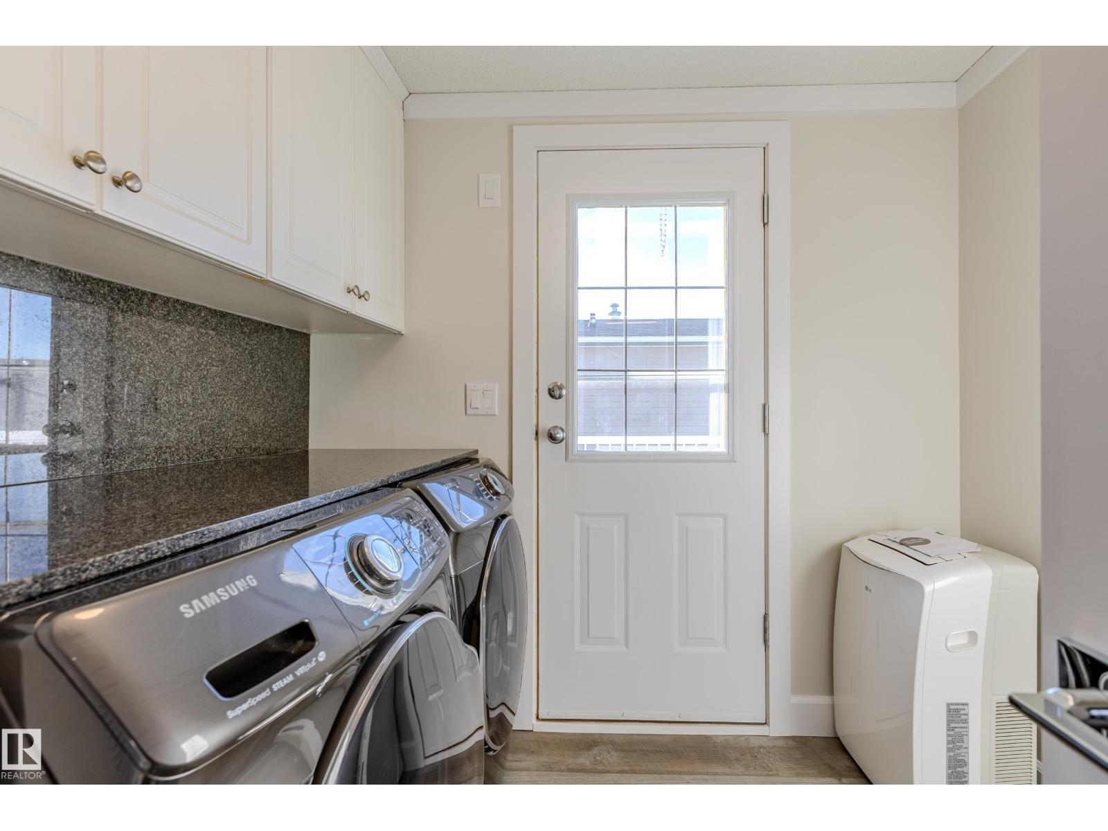 514 Maple Wood CR NW NW, Edmonton