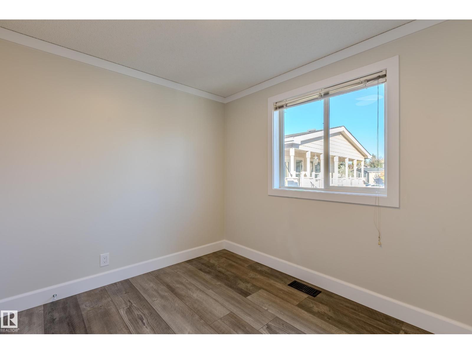 514 Maple Wood CR NW NW, Edmonton