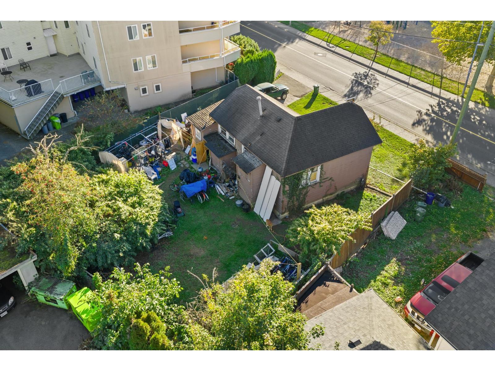 9430 YOUNG ROAD, Chilliwack Proper East, Chilliwack