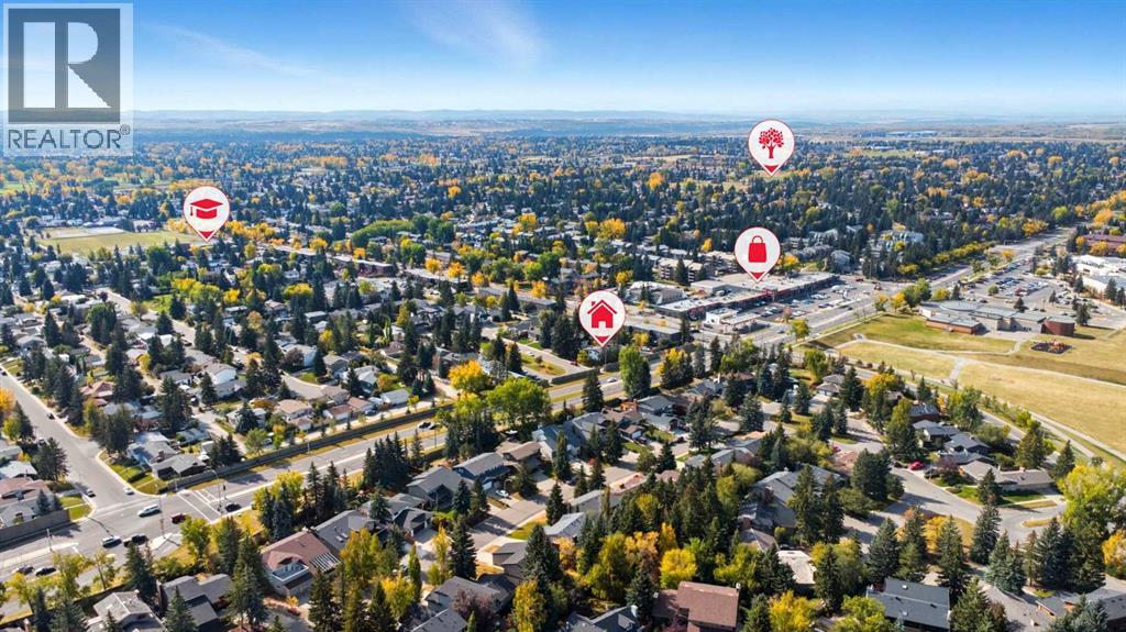 Single Family House 4 Level for Sale in  Braemar Place SW Braeside Calgary 