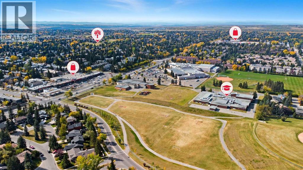 Single Family House 4 Level for Sale in  Braemar Place SW Braeside Calgary 