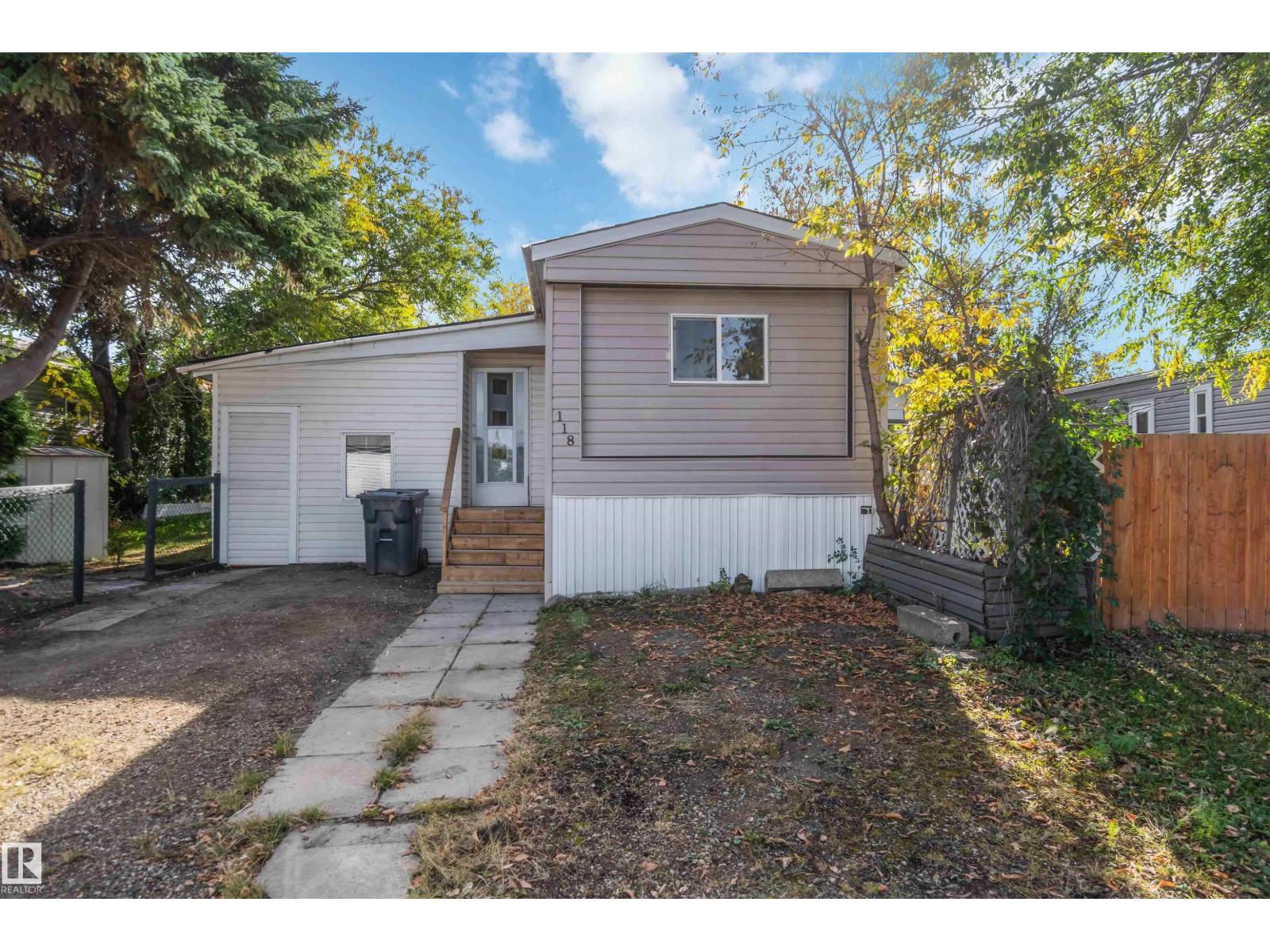 #118 305 Calahoo RD, Spruce Grove