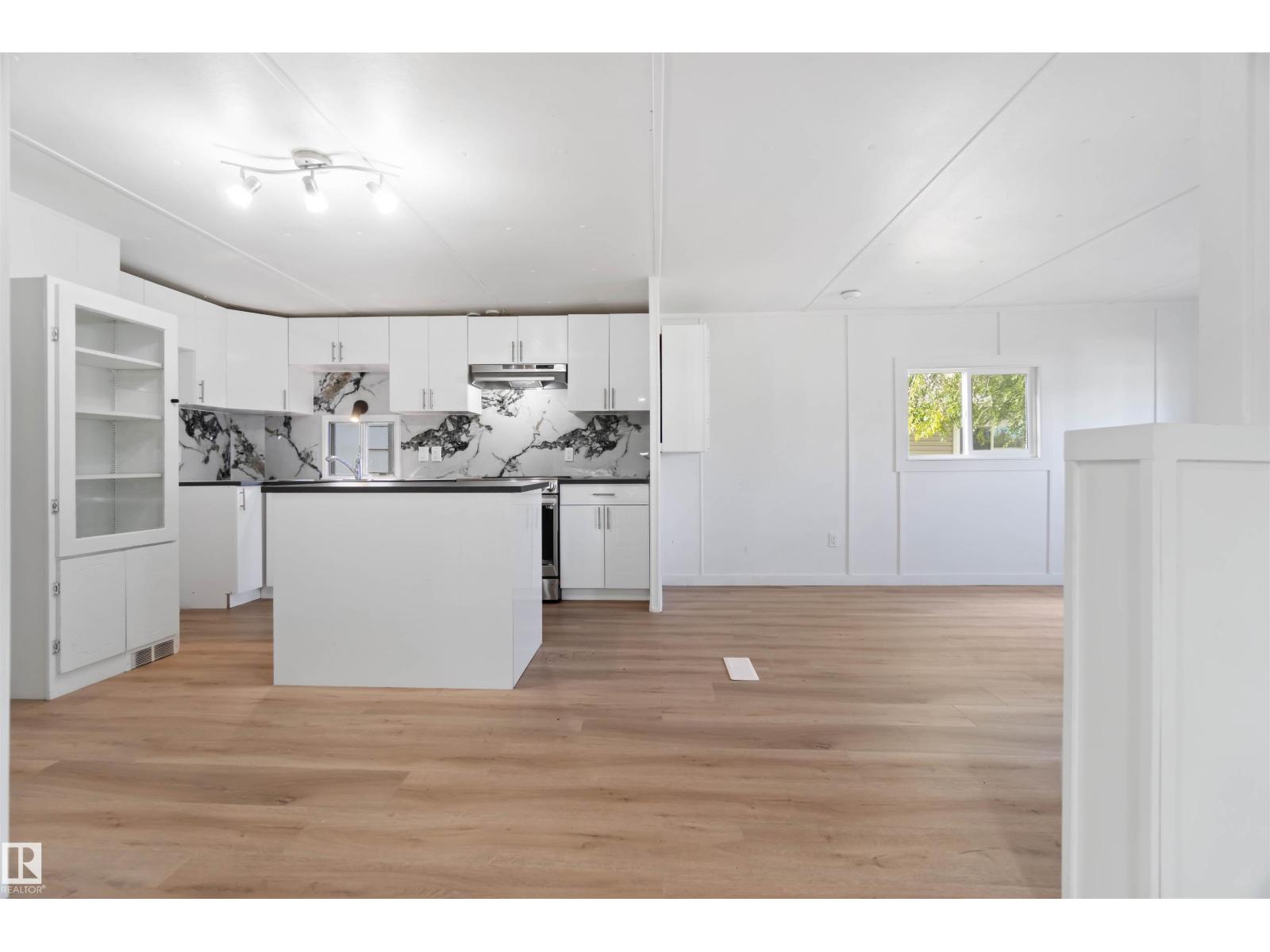 #118 305 Calahoo RD, Spruce Grove