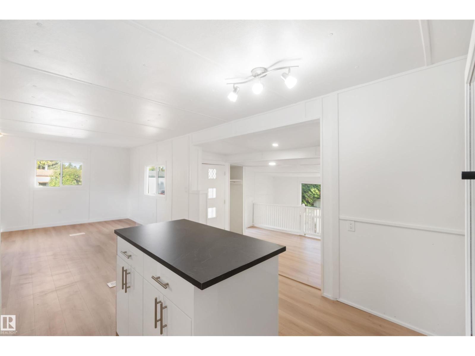 #118 305 Calahoo RD, Spruce Grove