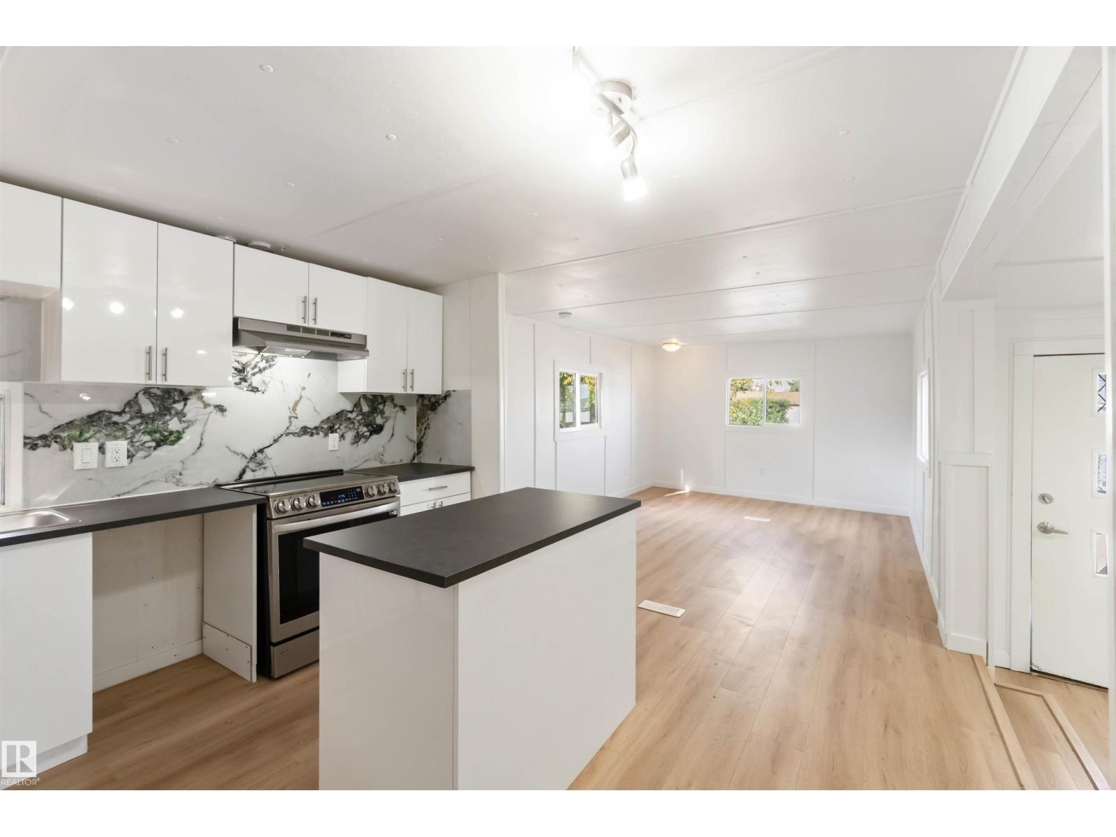 #118 305 Calahoo RD, Spruce Grove