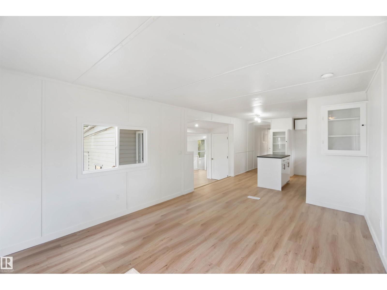 #118 305 Calahoo RD, Spruce Grove