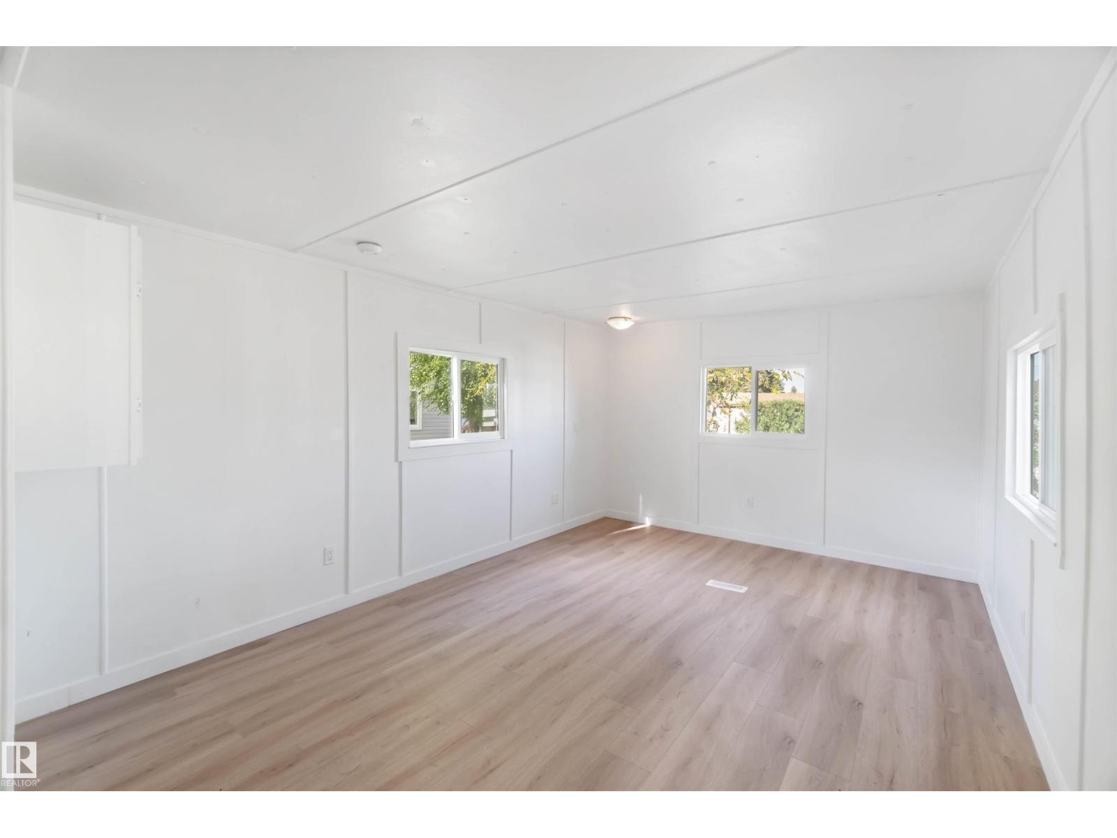 #118 305 Calahoo RD, Spruce Grove