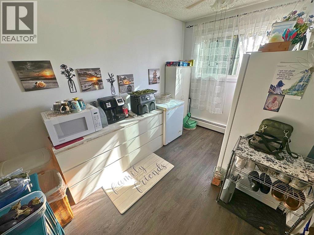 11 Gibson Close, Red Deer