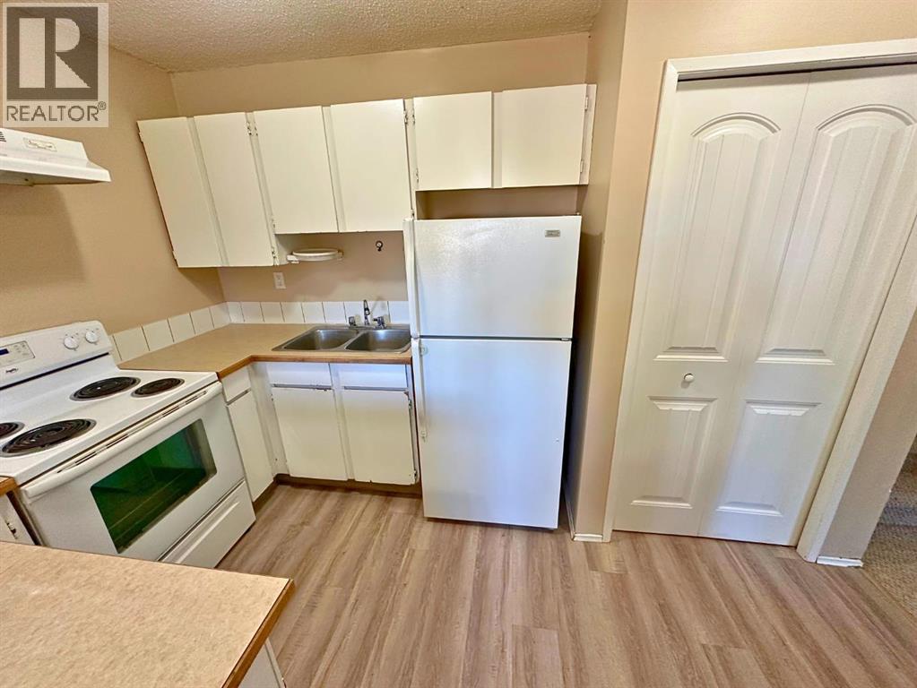 11 Gibson Close, Red Deer