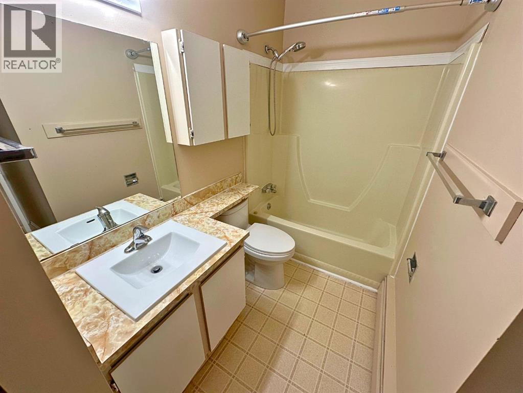 11 Gibson Close, Red Deer