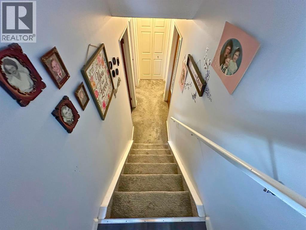 11 Gibson Close, Red Deer