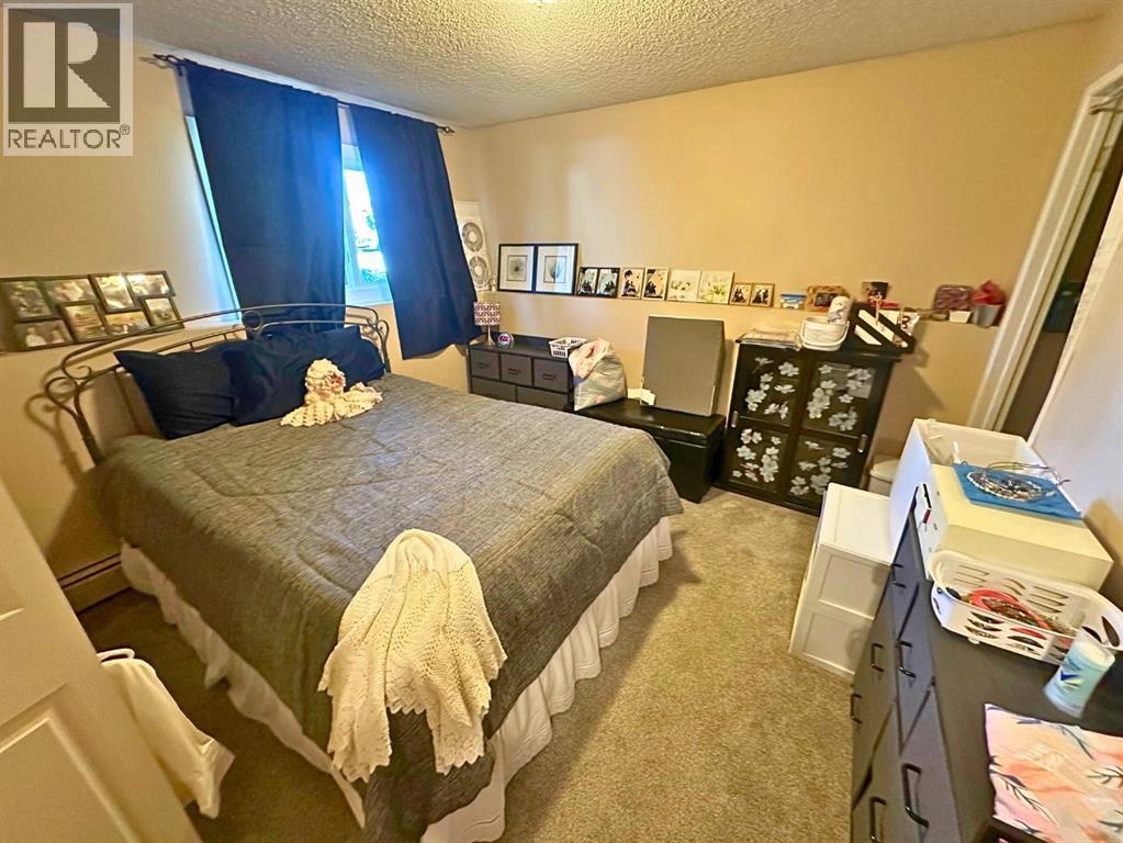 11 Gibson Close, Red Deer