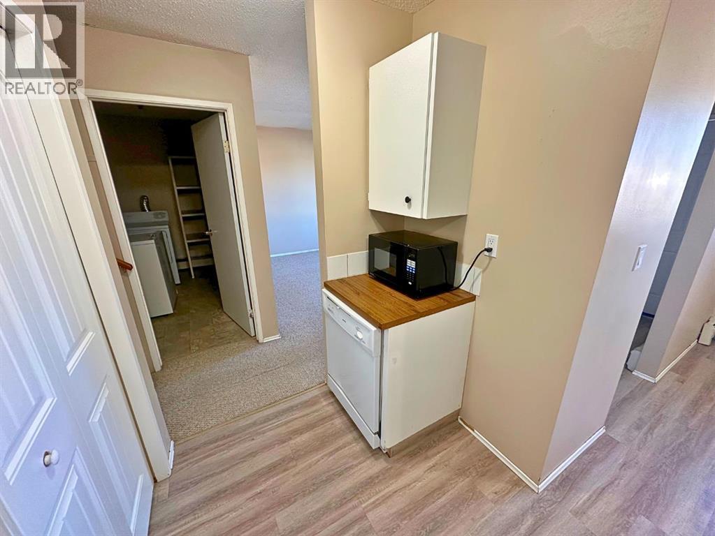 11 Gibson Close, Red Deer