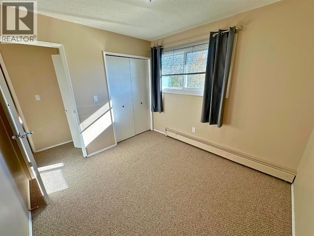 11 Gibson Close, Red Deer