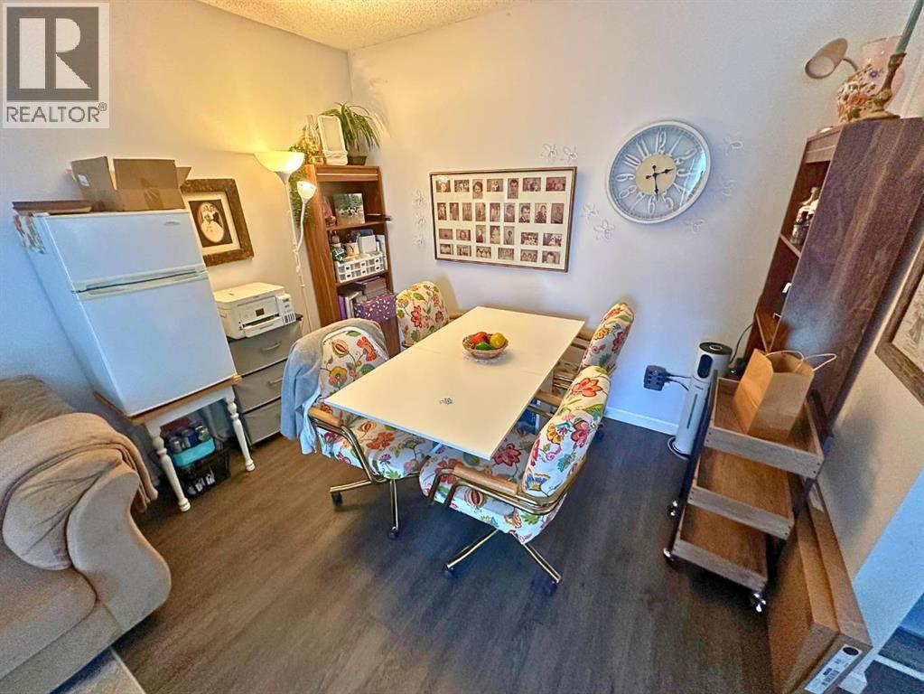 11 Gibson Close, Red Deer