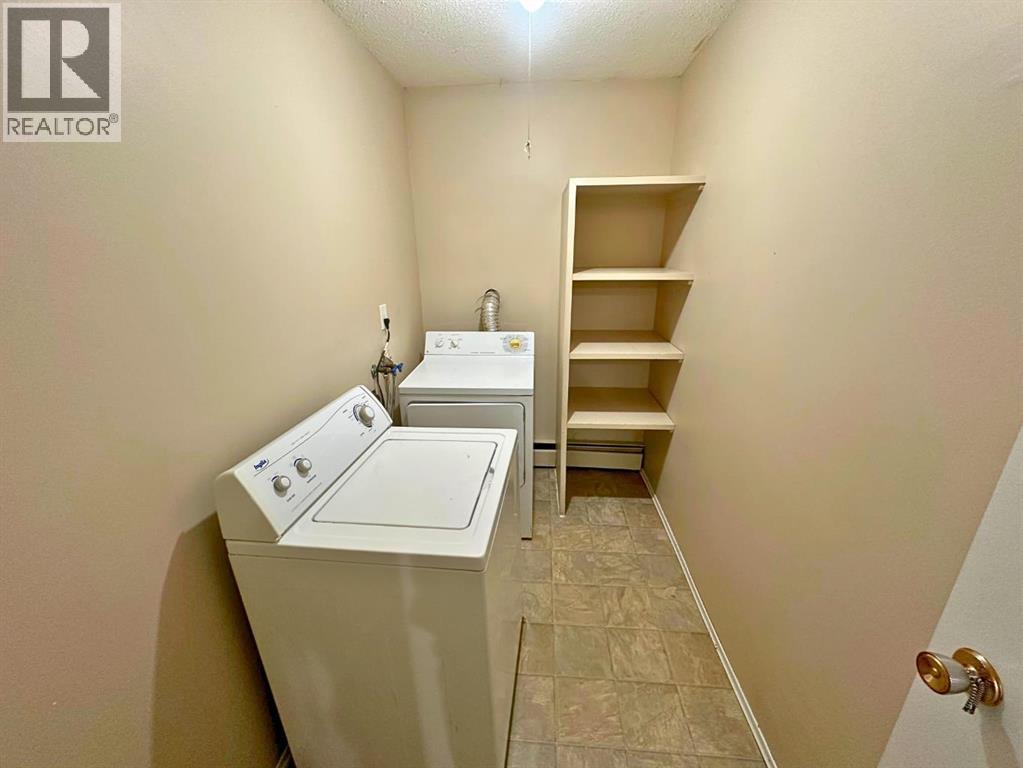 11 Gibson Close, Red Deer