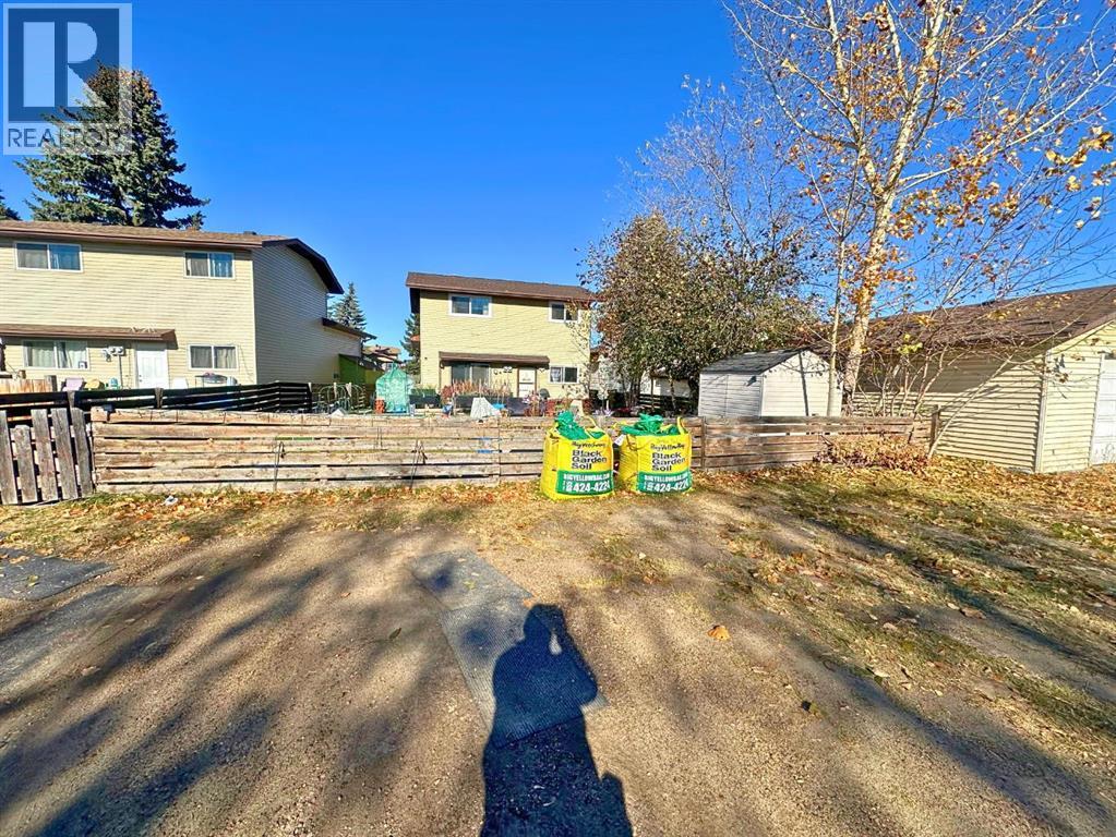 11 Gibson Close, Red Deer