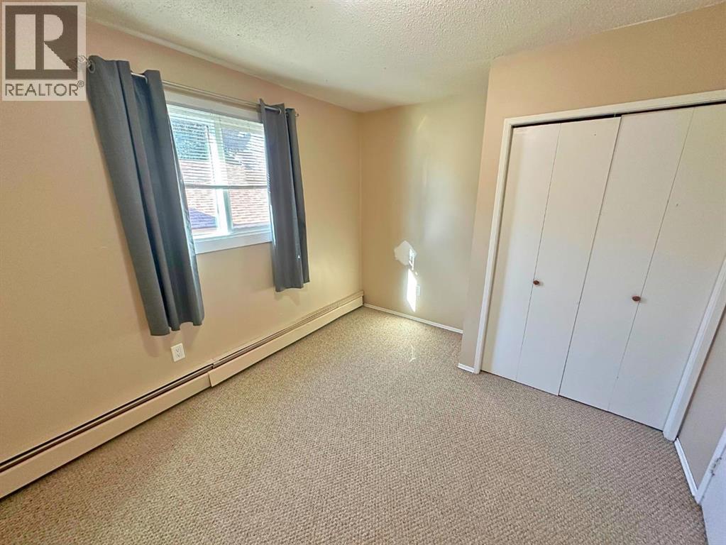 11 Gibson Close, Red Deer