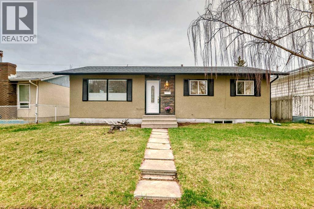 5023 Marlborough Drive NE, Calgary, Alberta