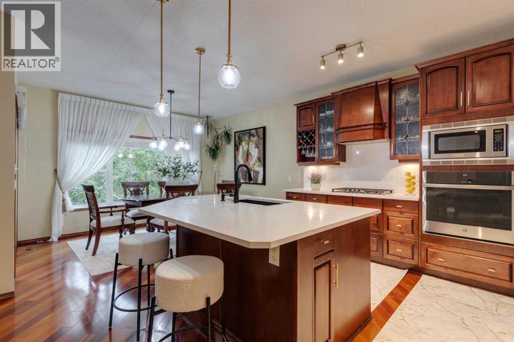 Single Family House for Sale in  Discovery Ridge Boulevard SW Discovery Ridge Calgary 