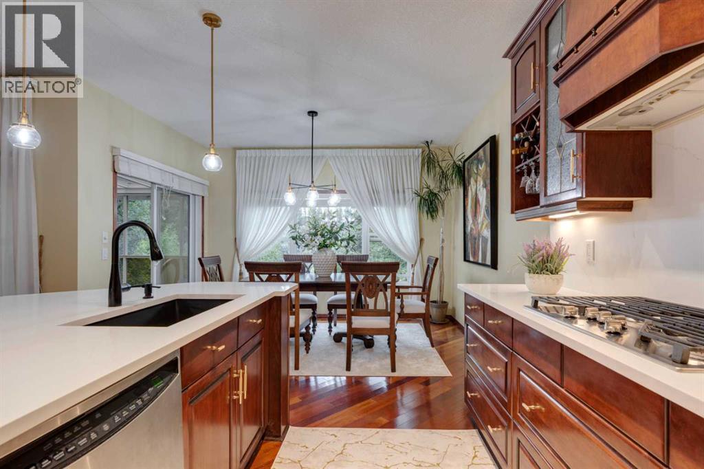 Single Family House for Sale in  Discovery Ridge Boulevard SW Discovery Ridge Calgary 