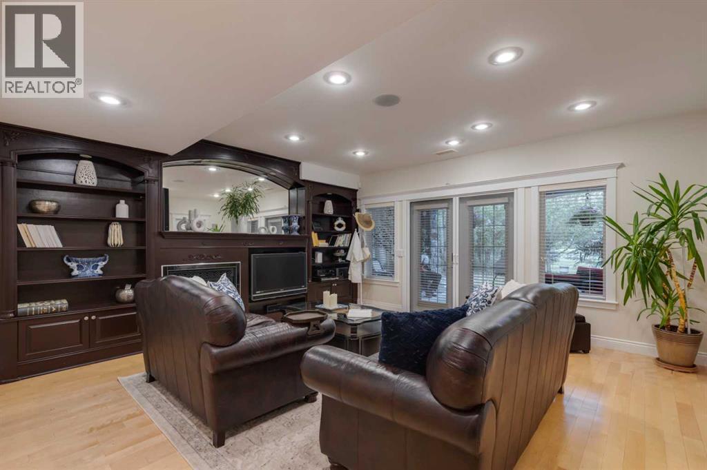 Single Family House for Sale in  Discovery Ridge Boulevard SW Discovery Ridge Calgary 