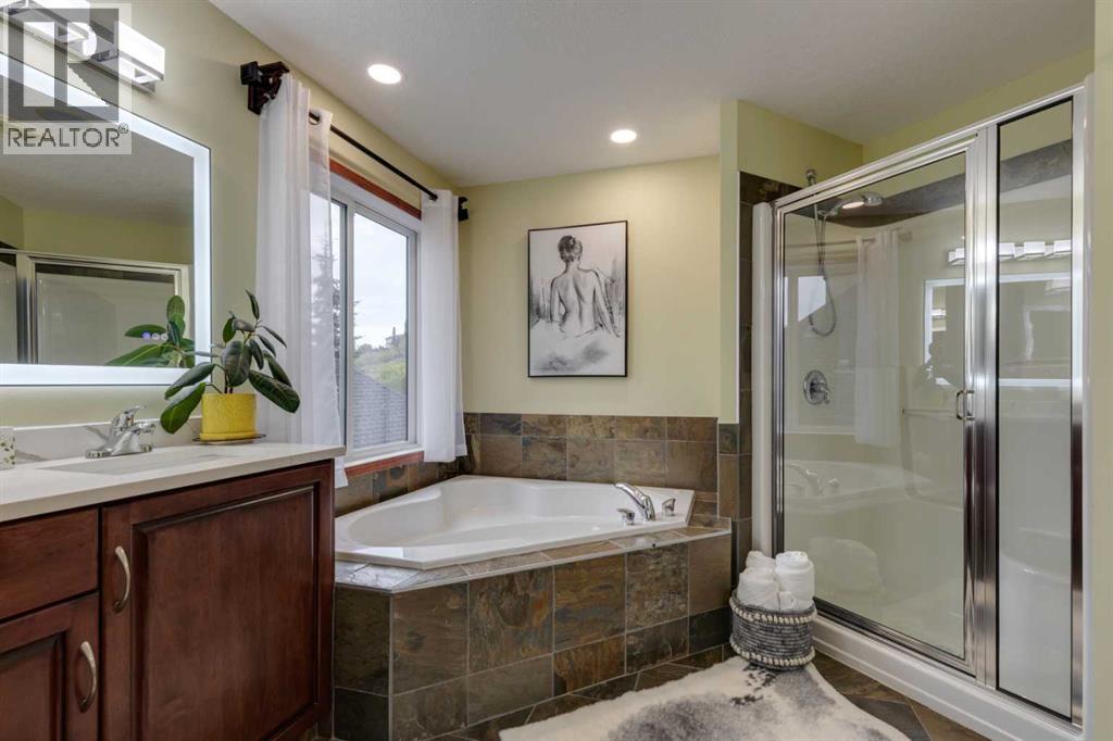 Single Family House for Sale in  Discovery Ridge Boulevard SW Discovery Ridge Calgary 