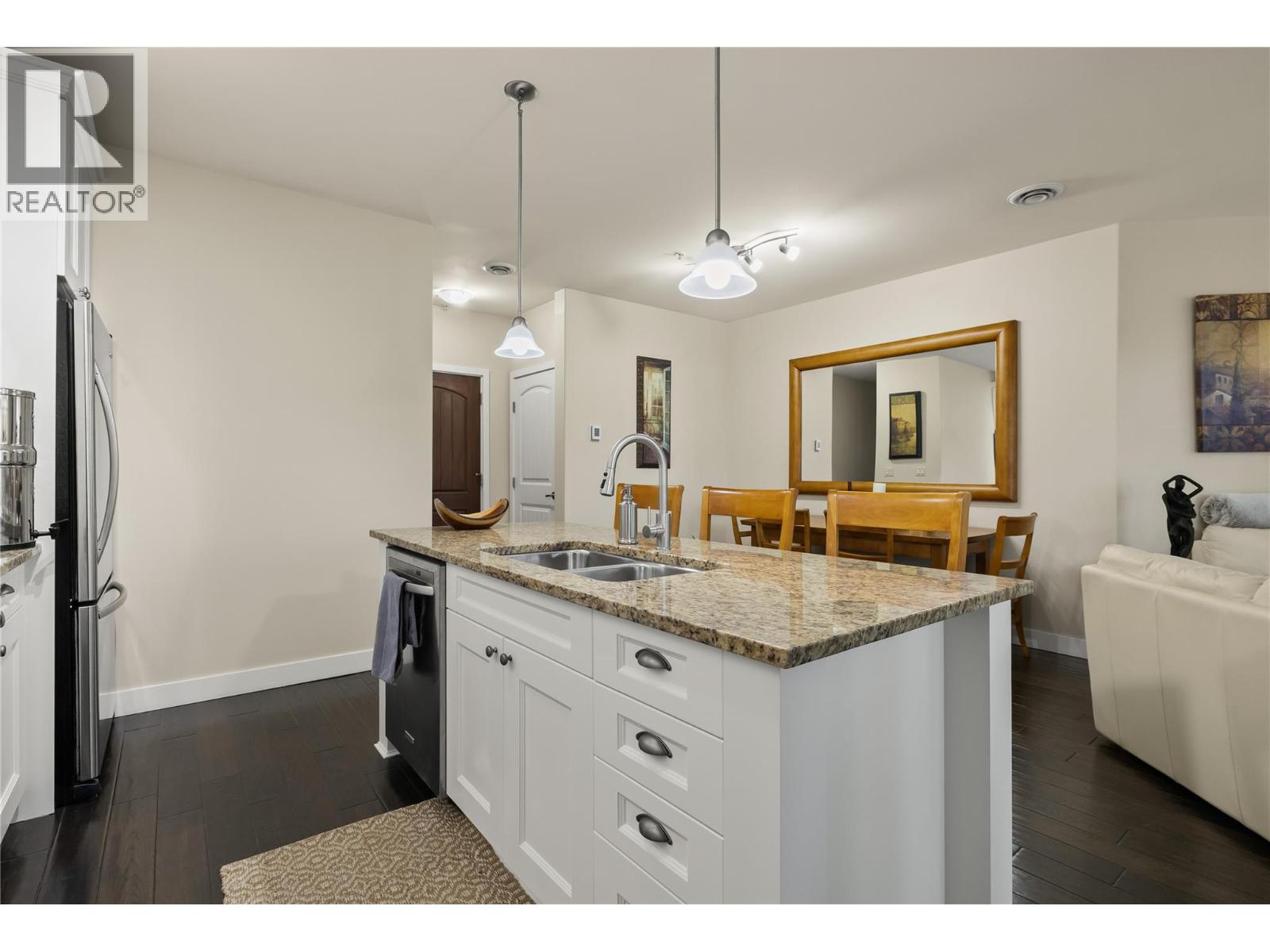 3203 4036 Pritchard Drive North, West Kelowna