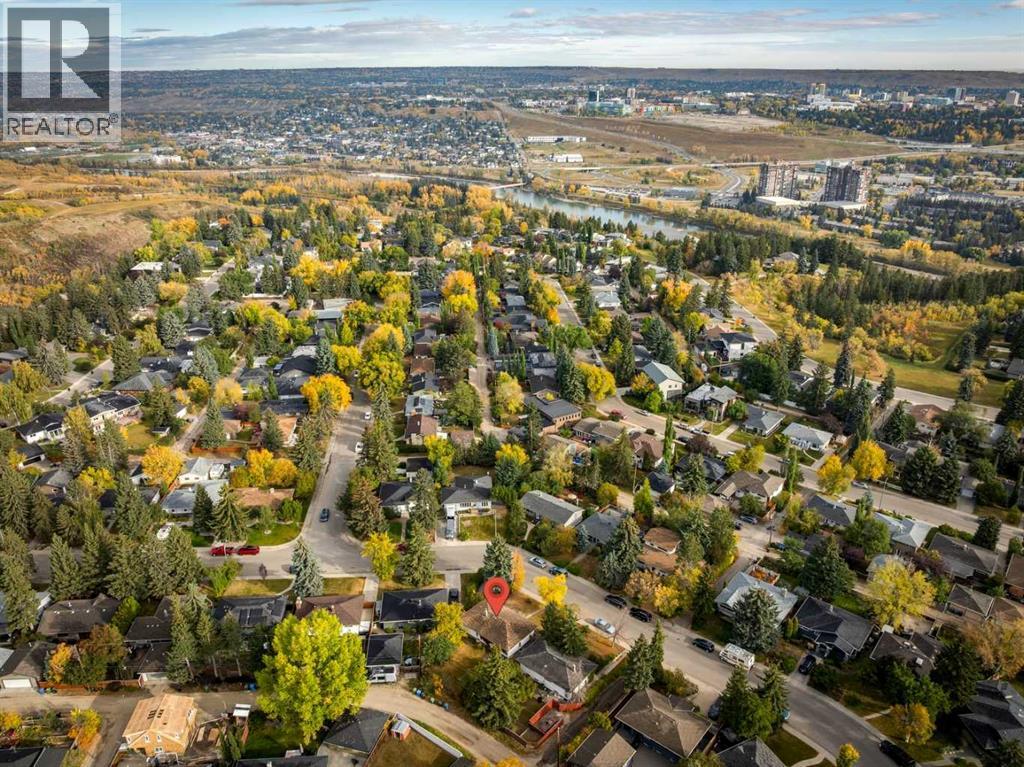 Single Family House Bungalow for Sale in  Wimbledon Crescent SW Wildwood Calgary 