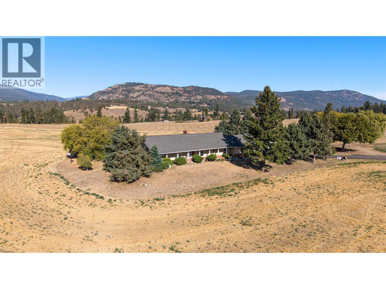  683 Clinton Road, Spallumcheen